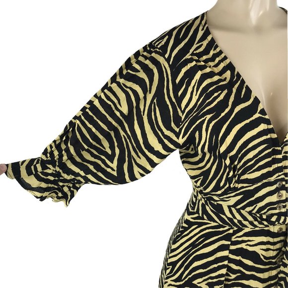 Faithfull The Brand Rafa Midi Dress Amaia Zebra - Picture 4 of 10